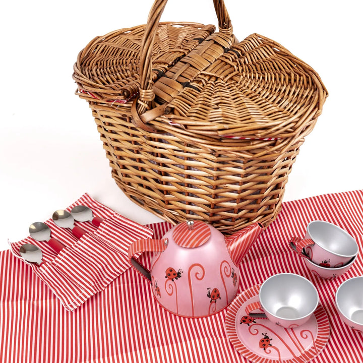 TIN TEA SET LADYBUG BASKET