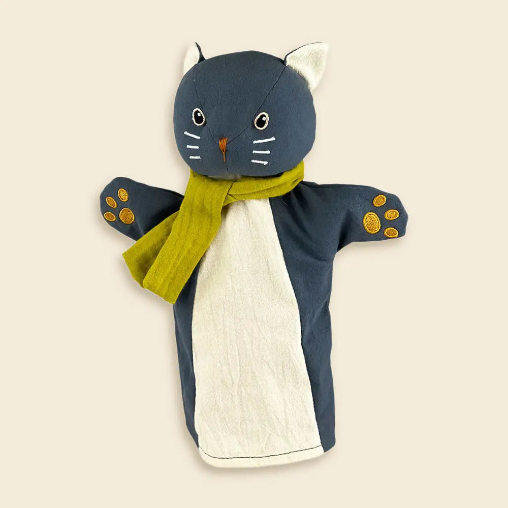 HANDPUPPET CAT