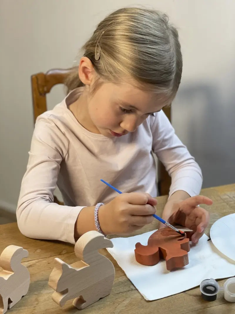 WOODEN SQUIRRELS TO PAINT