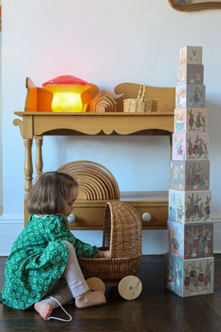 SMALL WICKER PRAM