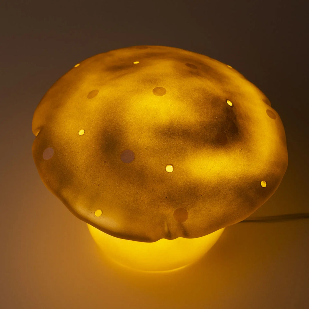LAMP MUSHROOM MEDIUM GOLD