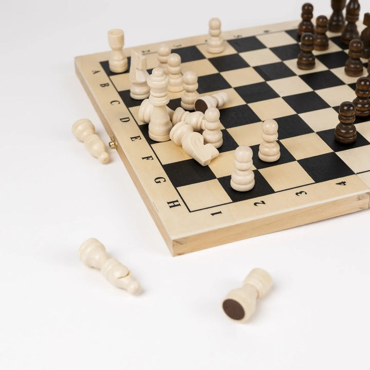 CHESS GAME WOOD