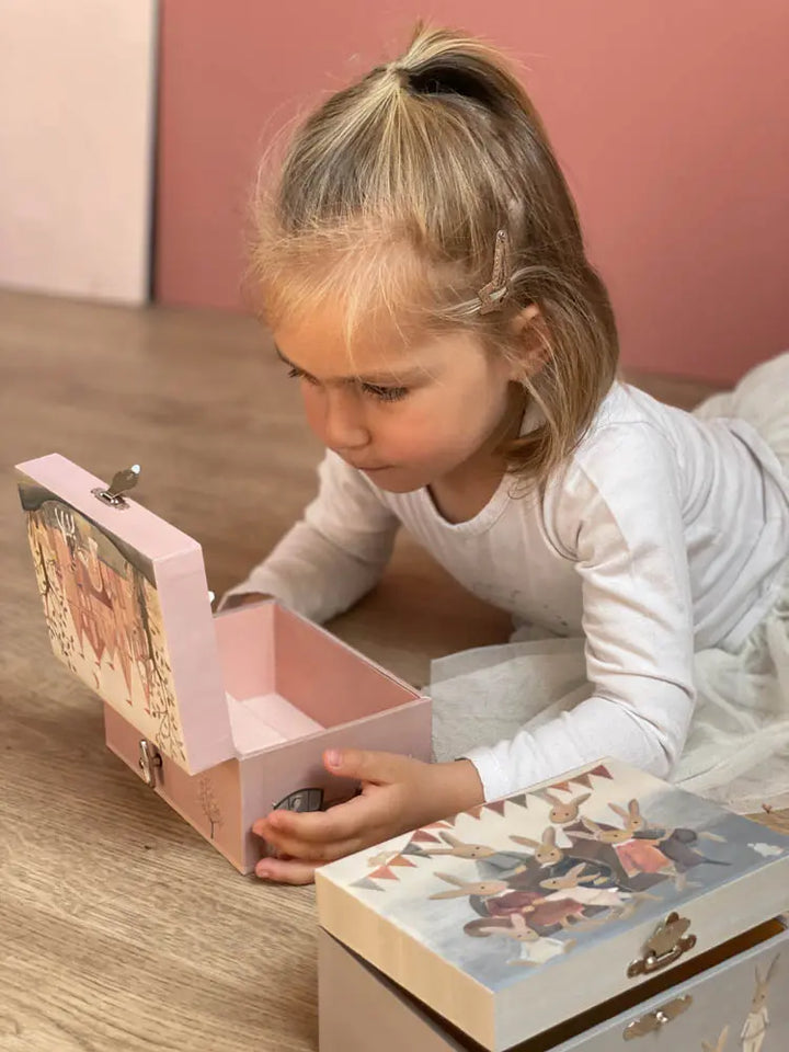 MUSICAL JEWELRY BOX PRINCESS