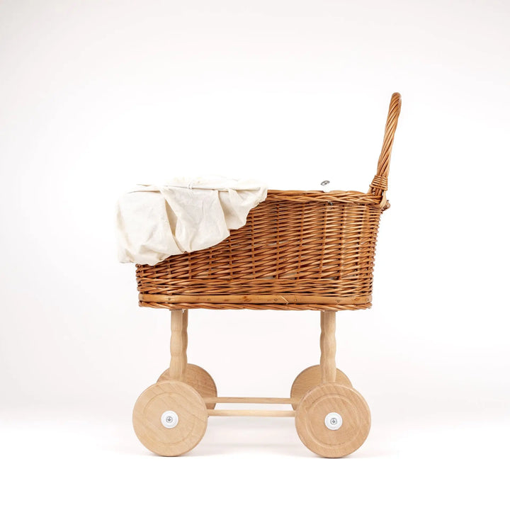 PRAM WICKER EGGSHELL