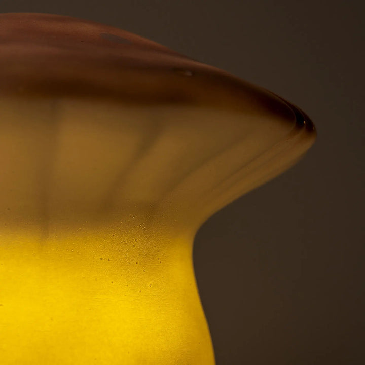 LAMP MUSHROOM MEDIUM LAVENDER