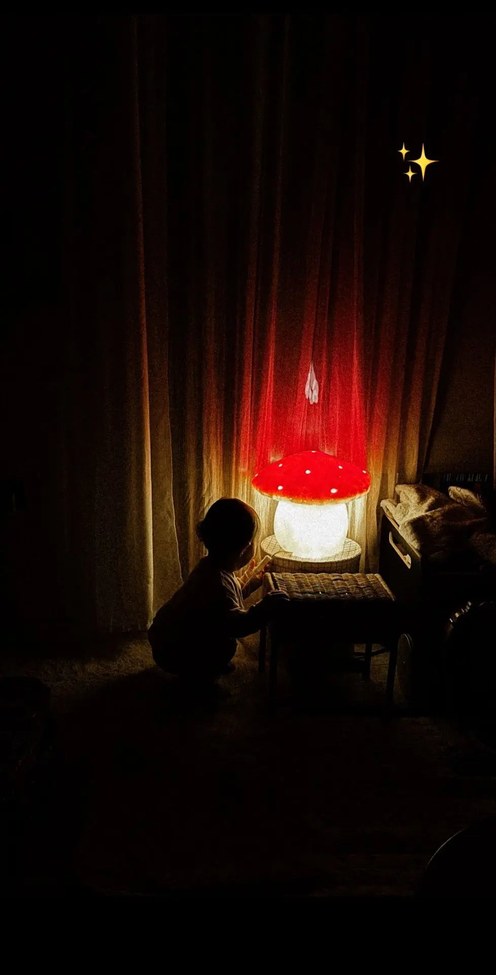 LAMP LARGE MUSHROOM RED