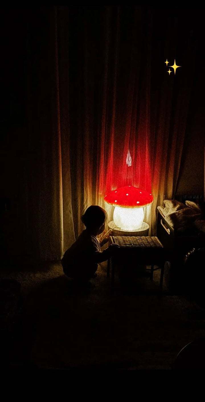 LAMP LARGE MUSHROOM RED