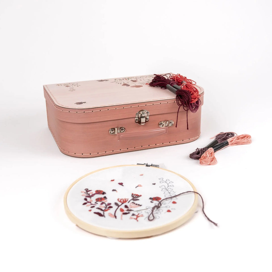 EMBROIDERY KIT LADYBUGS