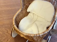 SMALL WICKER PRAM
